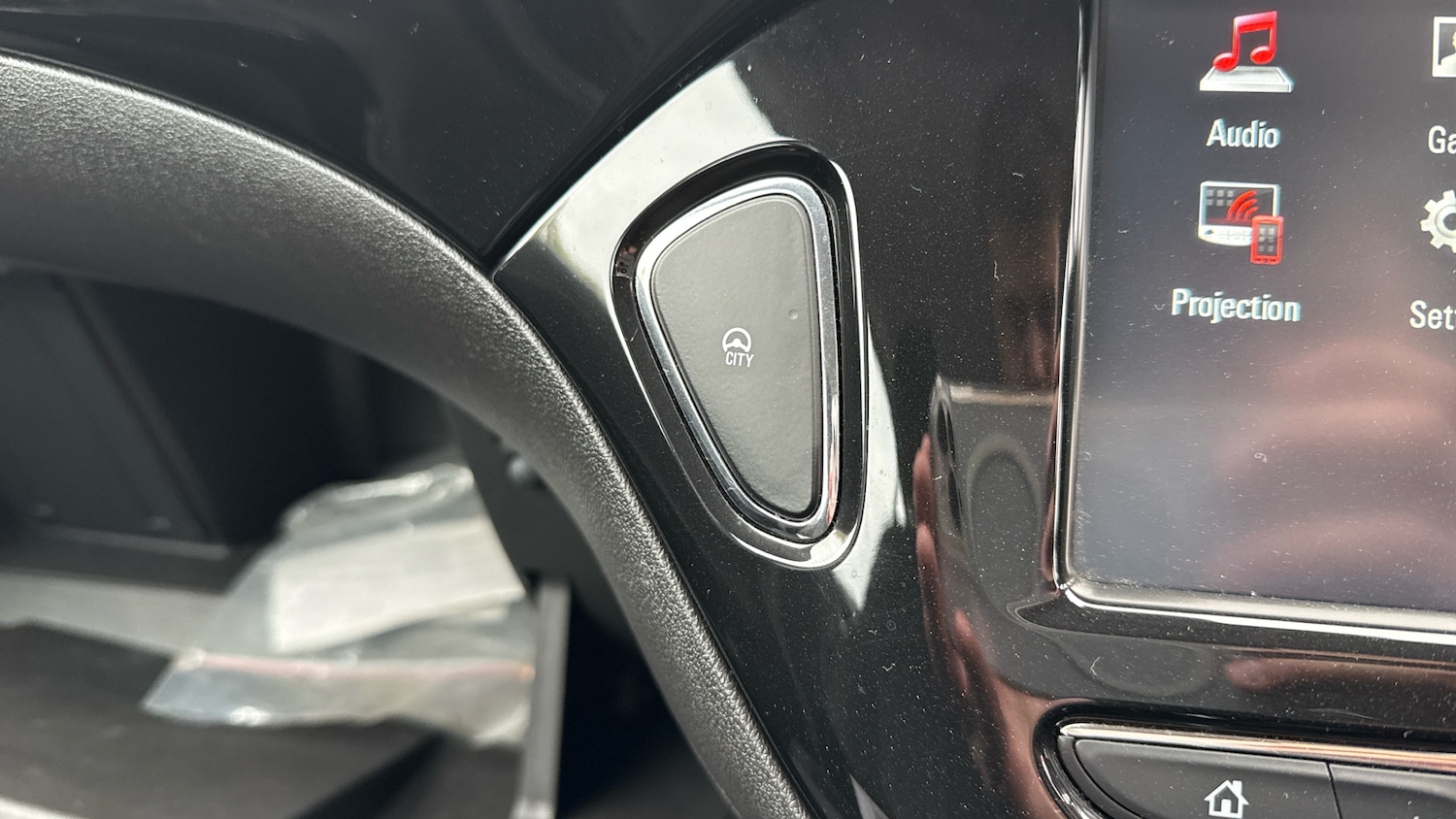 Used Vauxhall Corsa 2016 for sale - 76131161: Photo 26