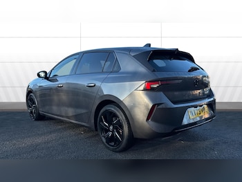 Used Vauxhall Astra 2023 for sale - 77127289: Photo