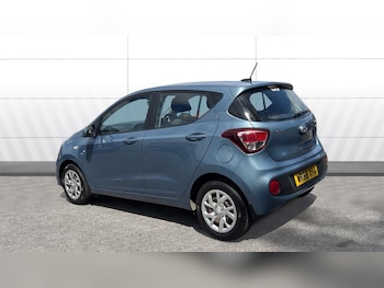 Used Hyundai i10 2018 for sale - 78815007: Photo