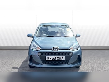 Used Hyundai i10 2018 for sale - 78815007: Photo