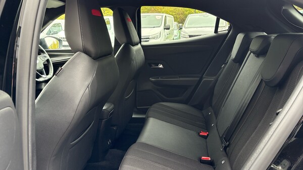 Used Vauxhall Mokka 2023 for sale - 76302843: Photo 16