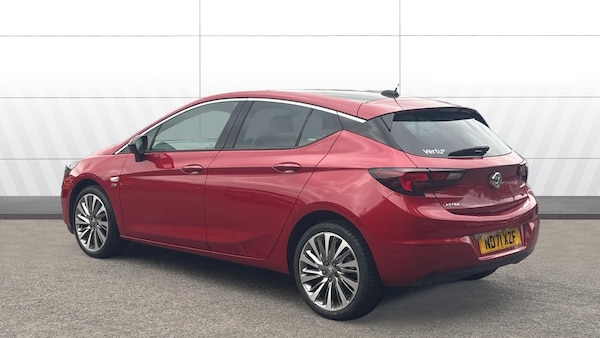 Used Vauxhall Astra 2021 for sale - 76205933: Photo 2