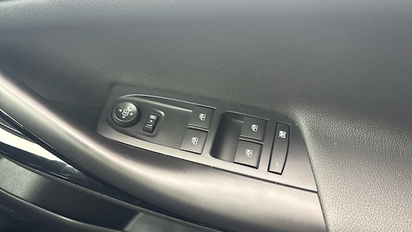 Used Vauxhall Astra 2021 for sale - 76205933: Photo 37