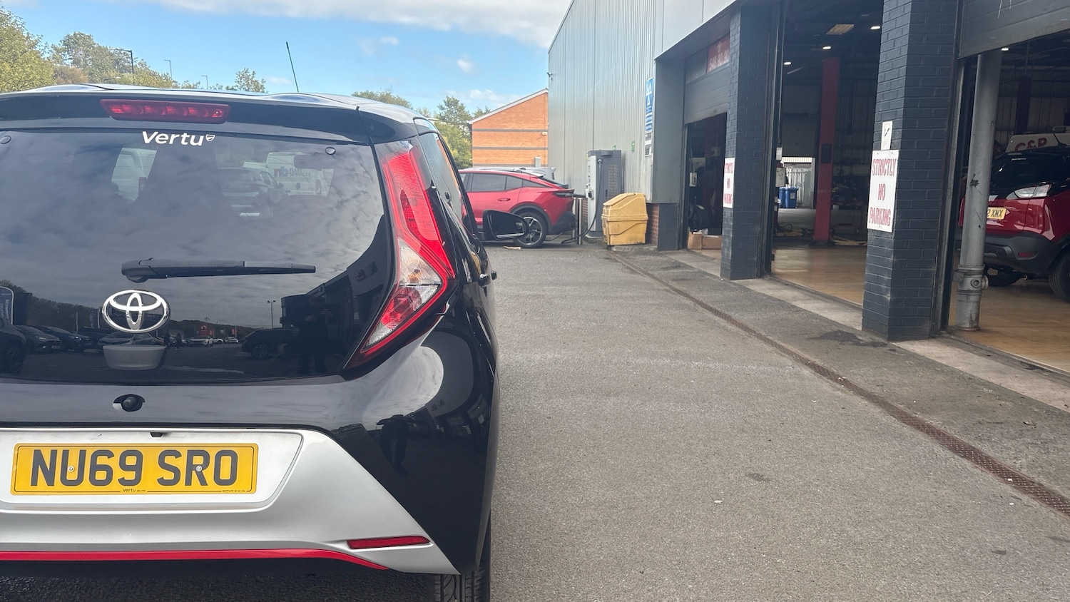 Used Toyota AYGO 2019 for sale - 76335093: Photo 29