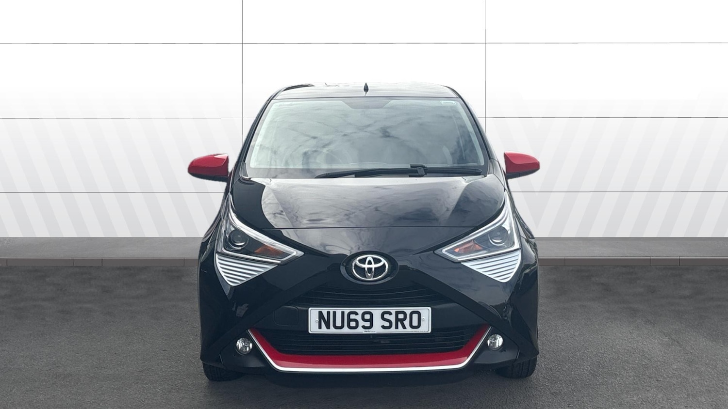 Used Toyota AYGO 2019 for sale - 76335093: Photo 3