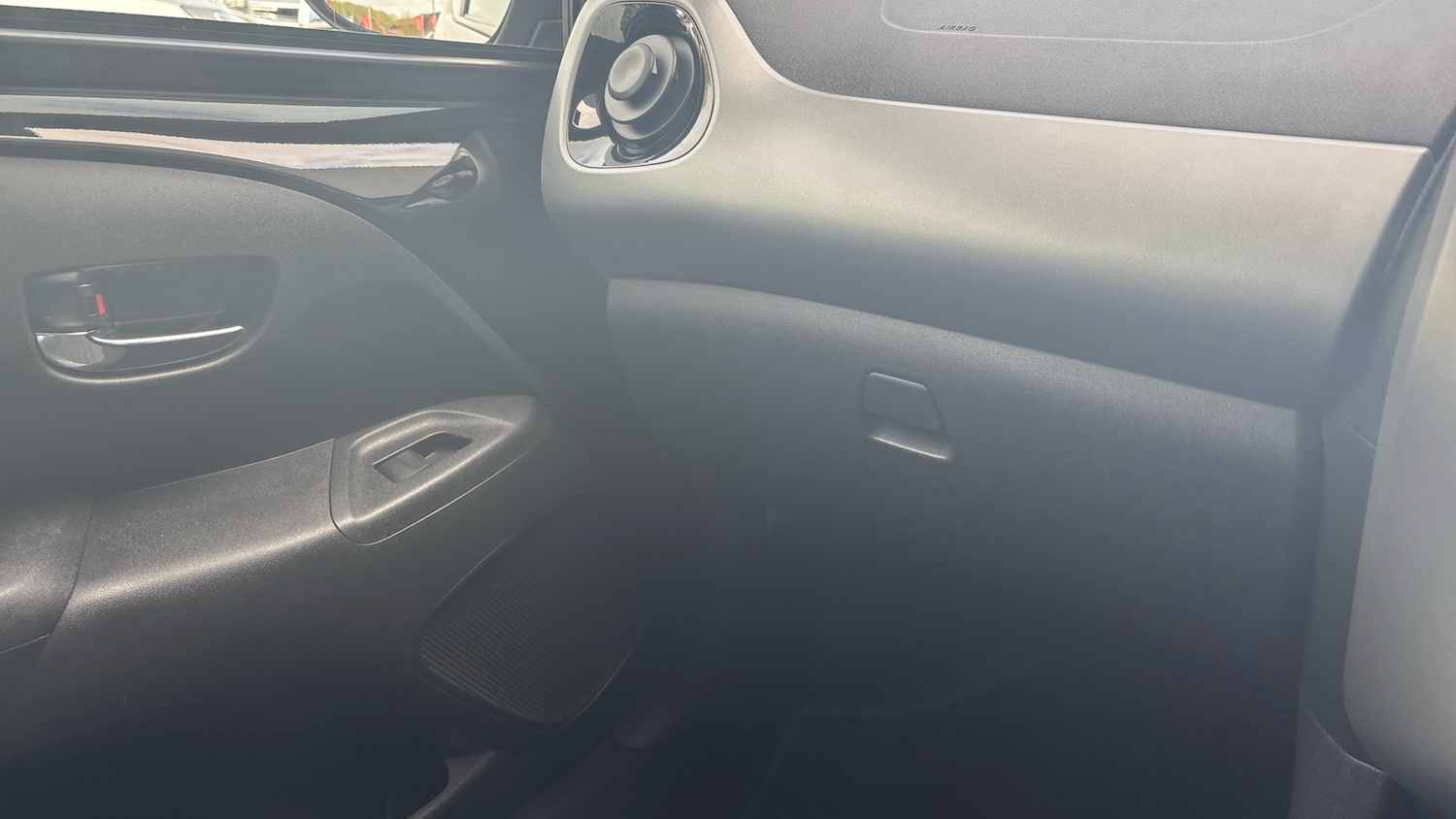 Used Toyota AYGO 2019 for sale - 76335093: Photo 37