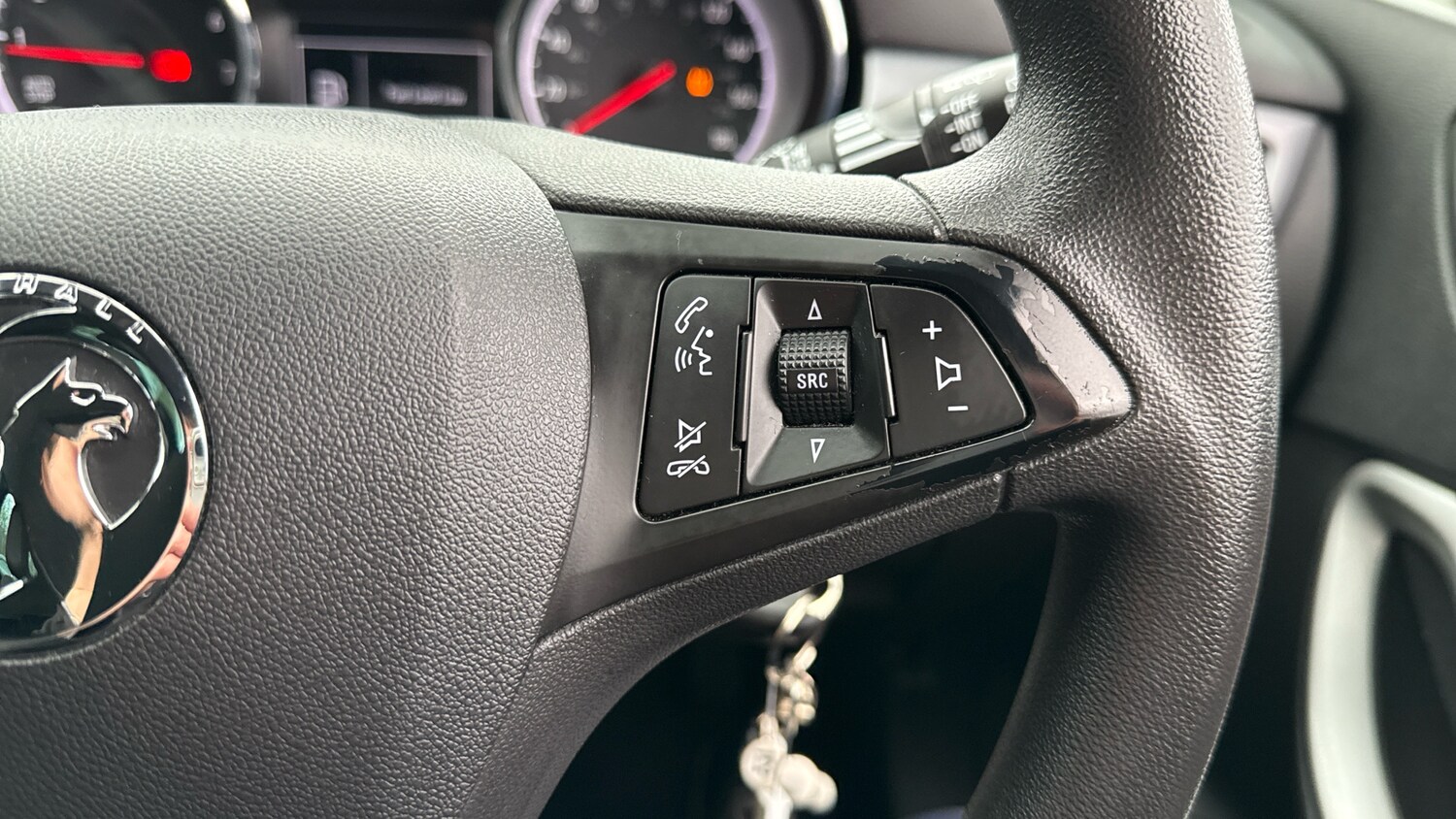 Used Vauxhall Astra 2019 for sale - 76696859: Photo 29