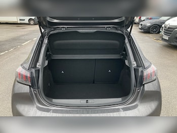 Used Peugeot 208 2023 for sale - 76653099: Photo