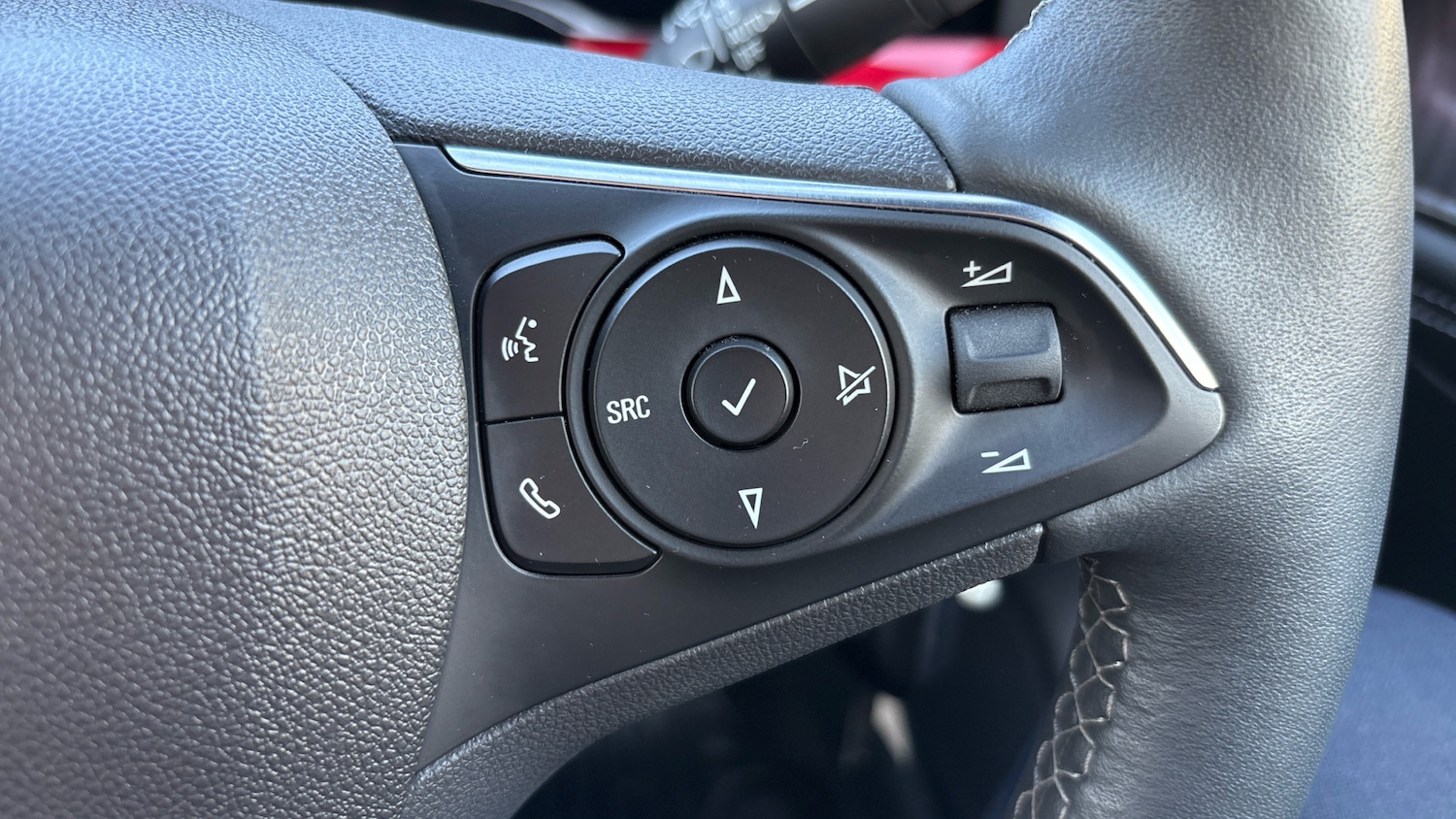 Used Vauxhall Mokka 2023 for sale - 76253917: Photo 32