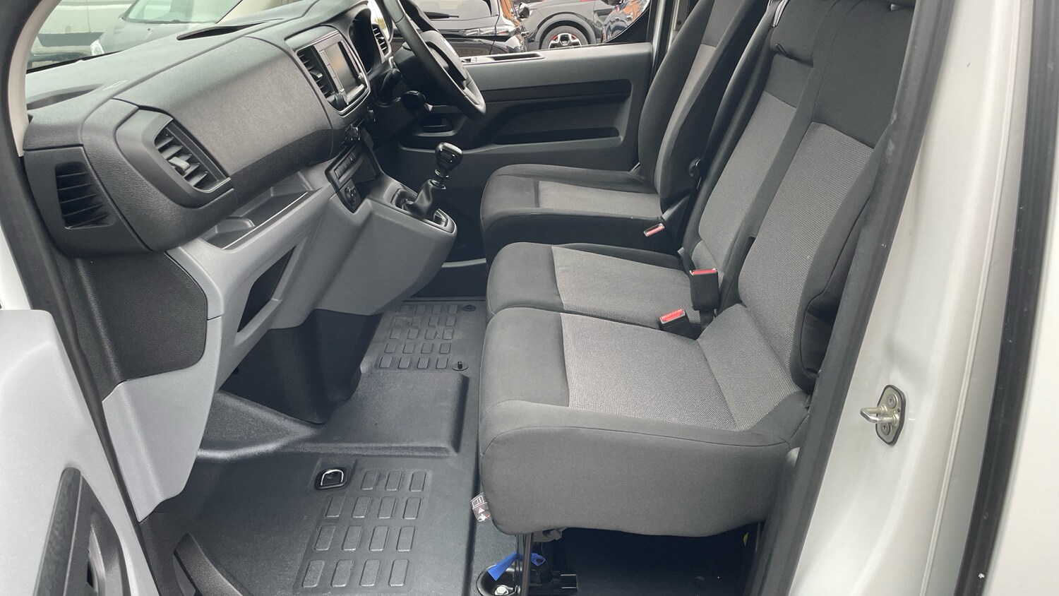 Used Vauxhall Vivaro 2022 for sale - 76255230: Photo 13