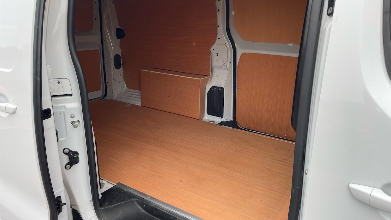 Used Vauxhall Vivaro 2022 for sale - 76255230: Photo 5