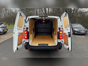 Used Vauxhall Vivaro 2025 for sale - 77406840: Photo