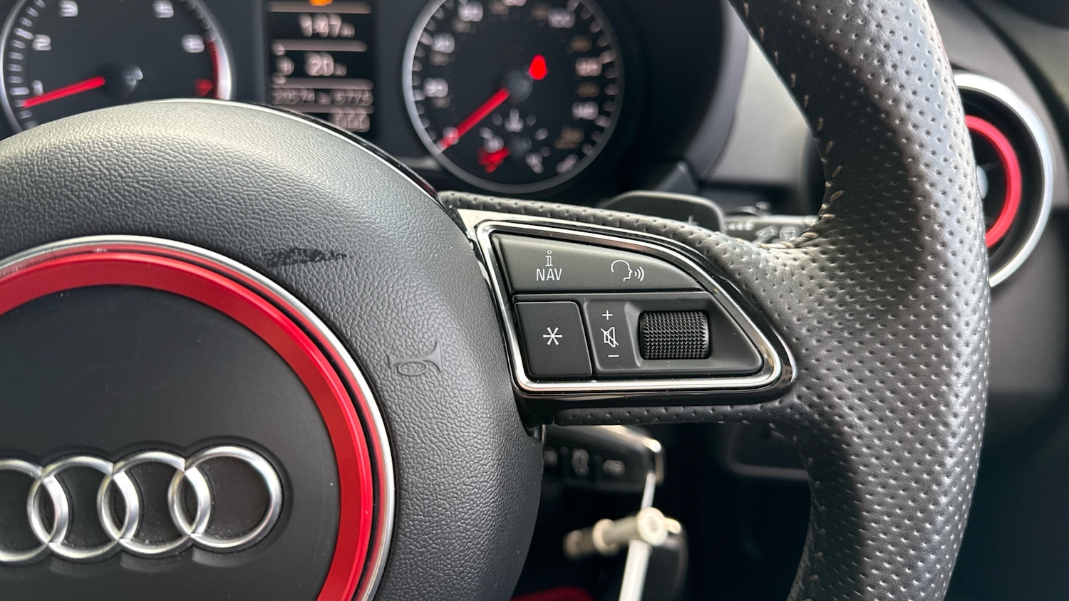 Used Audi A1 2014 for sale - 76598846: Photo 23