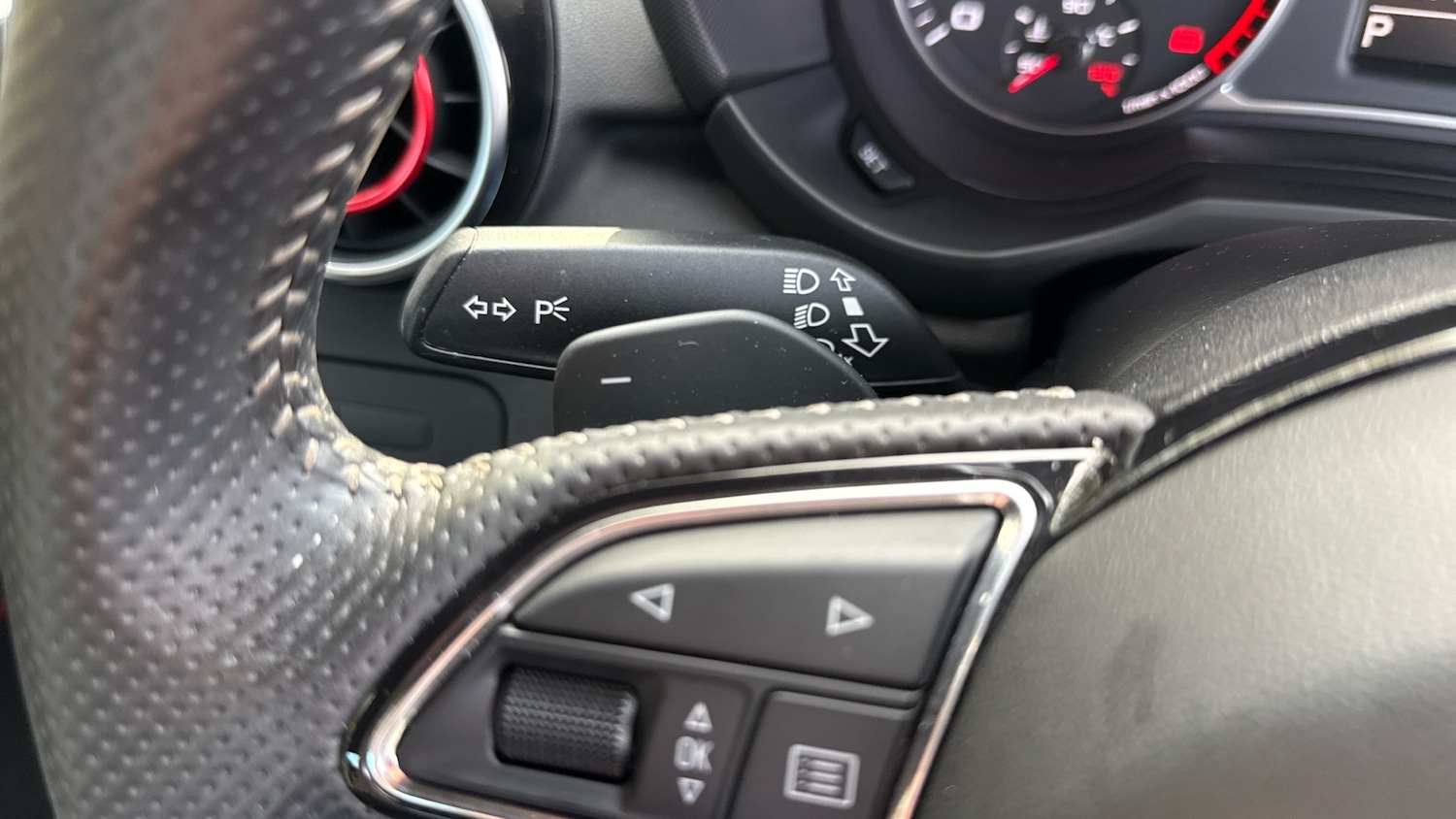 Used Audi A1 2014 for sale - 76598846: Photo 24