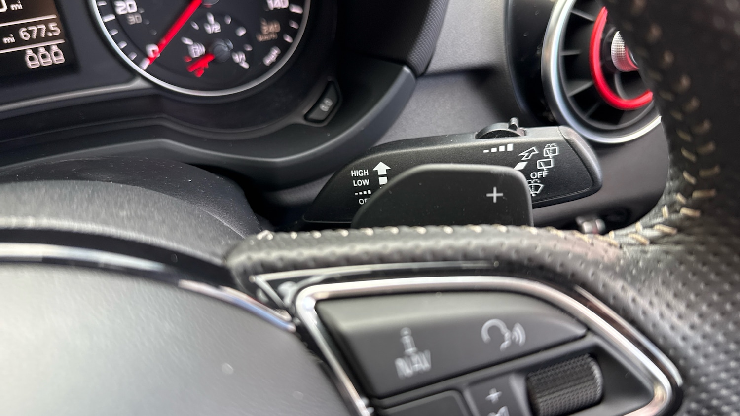 Used Audi A1 2014 for sale - 76598846: Photo 25