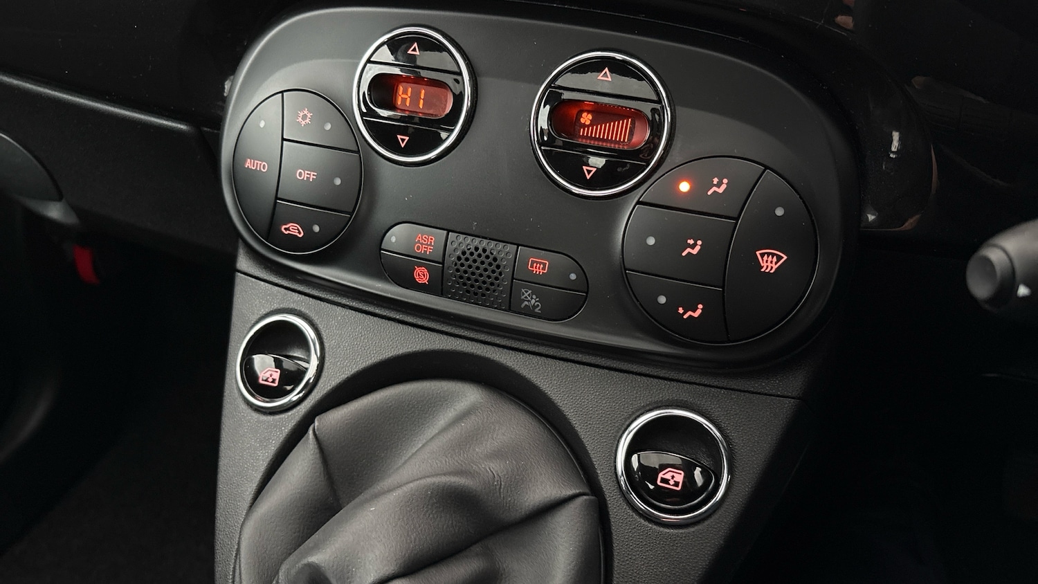 Used Fiat 500 2023 for sale - 76831539: Photo 28