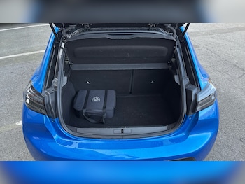 Used Peugeot 208 2024 for sale - 77746535: Photo