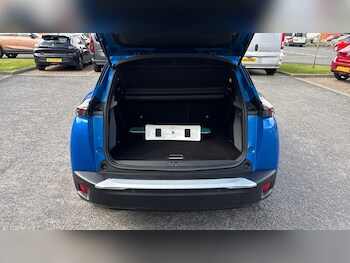 Used Peugeot 2008 2022 for sale - 78149819: Photo