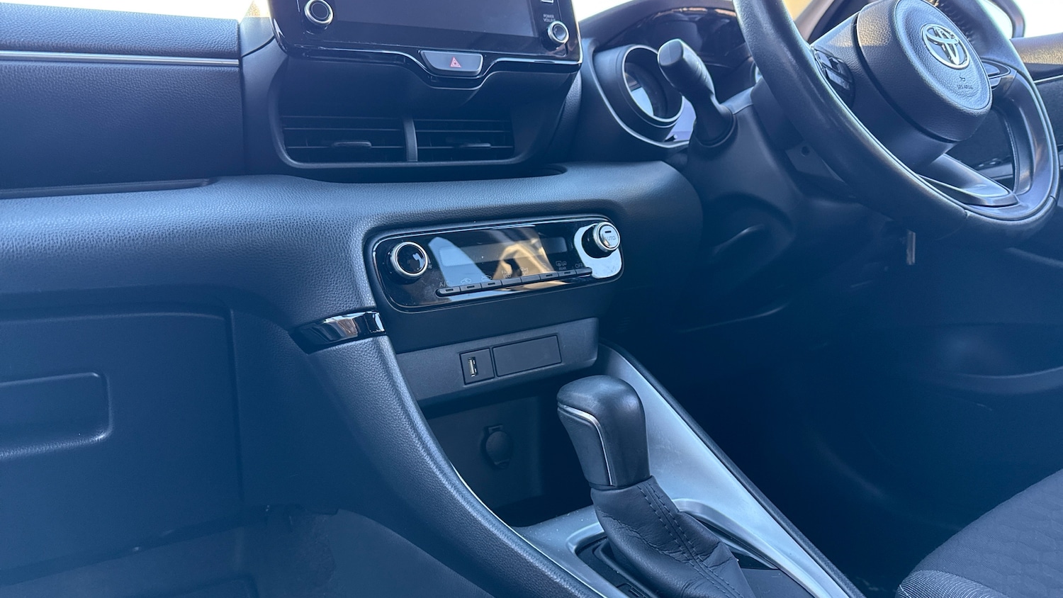 Used Toyota Yaris 2021 for sale - 77124984: Photo 13