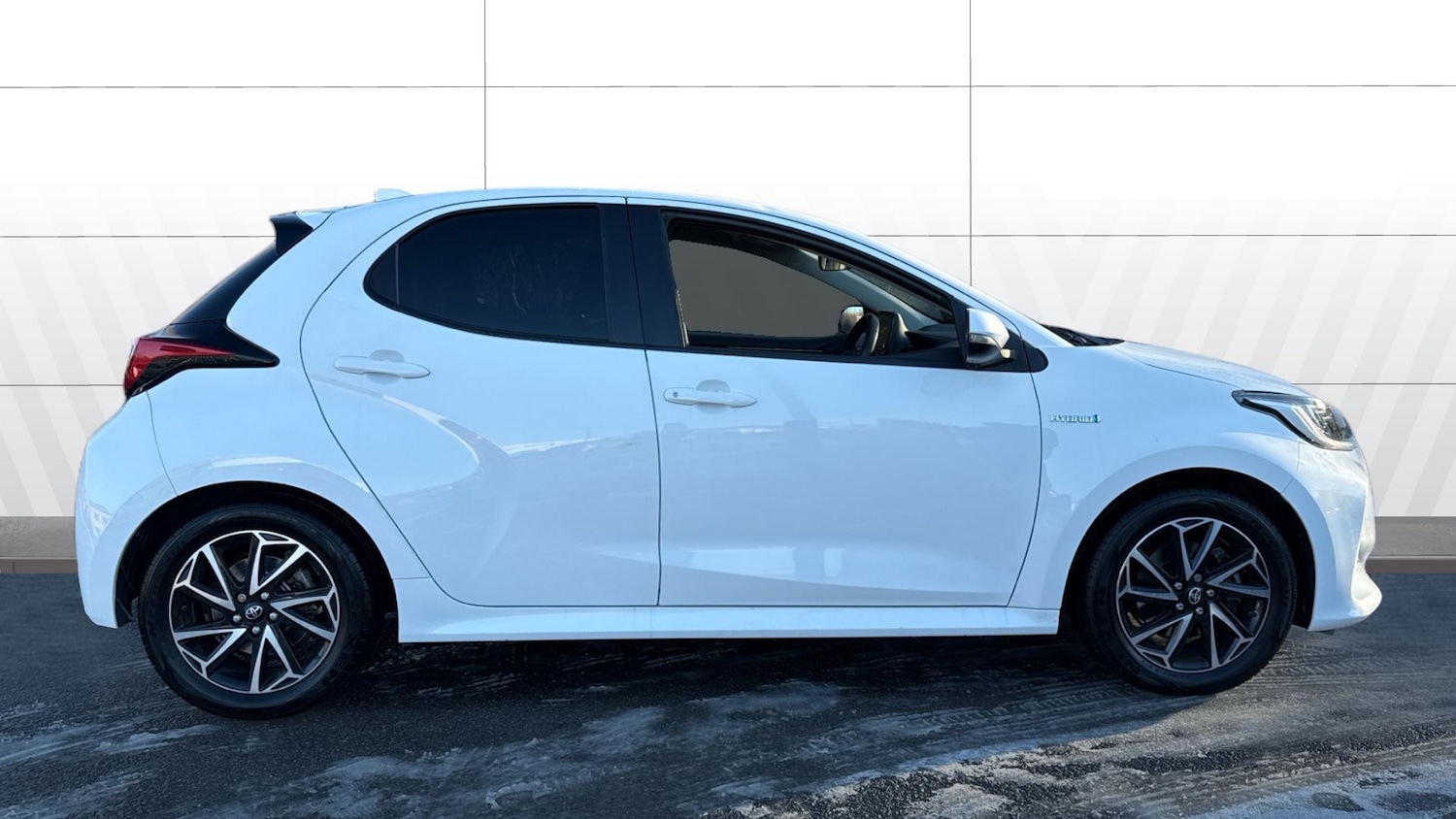 Used Toyota Yaris 2021 for sale - 77124984: Photo 5