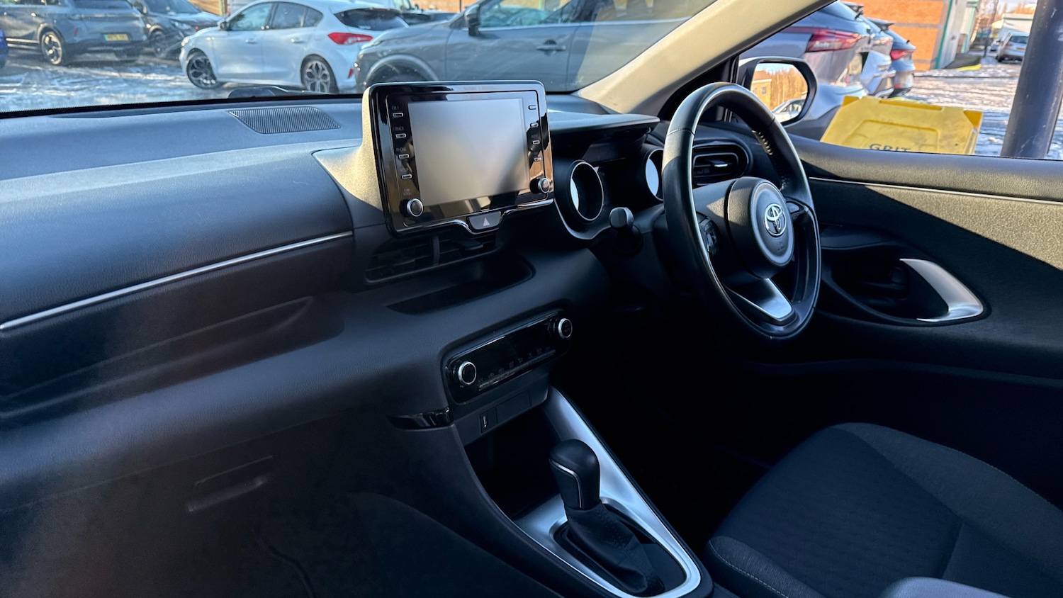 Used Toyota Yaris 2021 for sale - 77124984: Photo 9