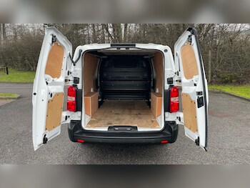 Used Vauxhall Vivaro 2024 for sale - 77222854: Photo