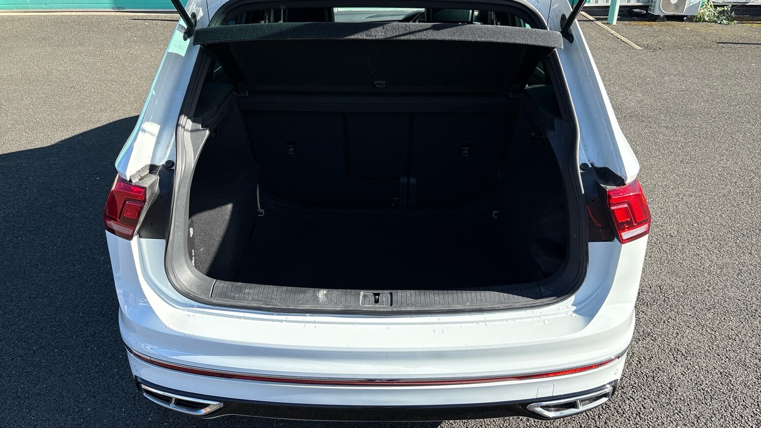 Used Volkswagen Tiguan 2021 for sale - 76183123: Photo 4