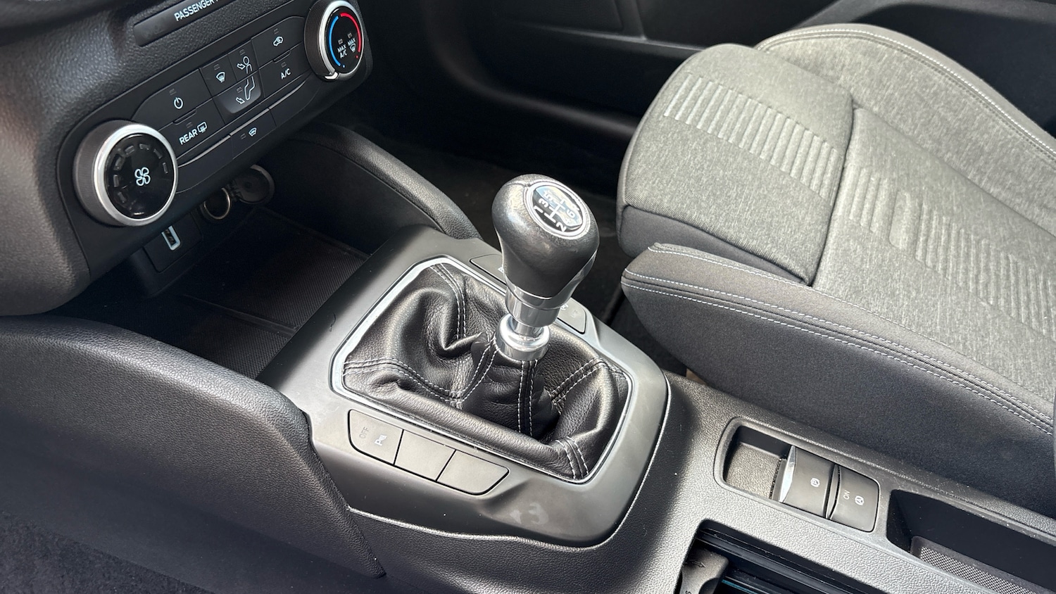 Used Ford Focus 2020 for sale - 76253129: Photo 13