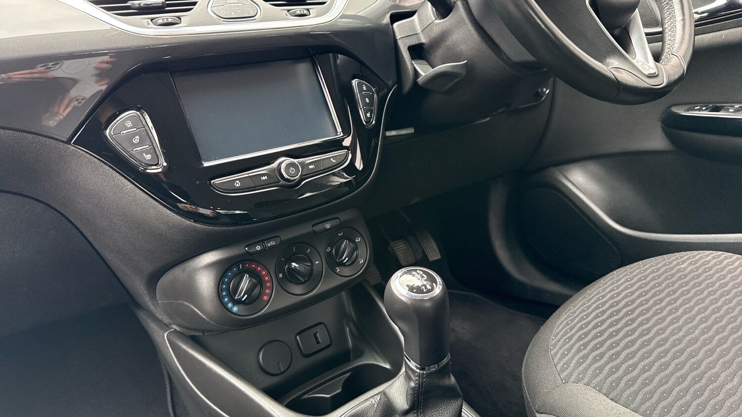 Used Vauxhall Corsa 2016 for sale - 77930519: Photo 13