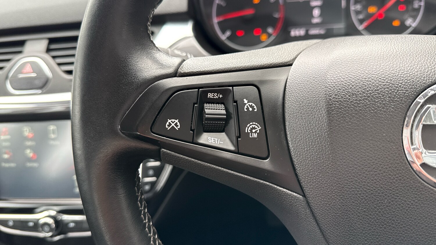 Used Vauxhall Corsa 2016 for sale - 77930519: Photo 21