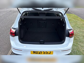 Used Volkswagen Golf 2021 for sale - 78180170: Photo