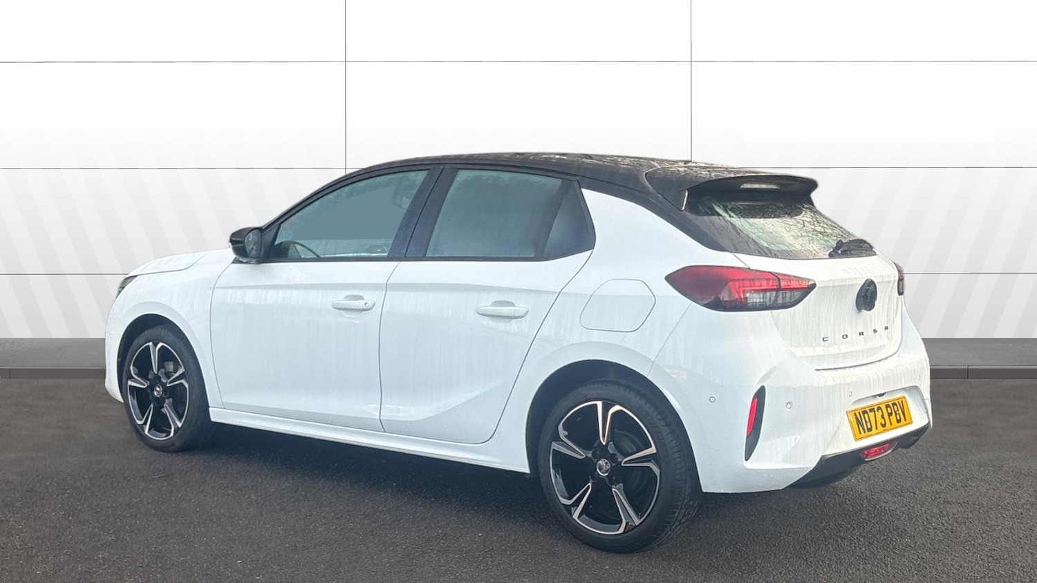 Used Vauxhall Corsa 2023 for sale - 77023315: Photo 2