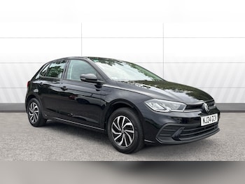 Used Volkswagen Polo 2024 for sale - 79111400: Photo