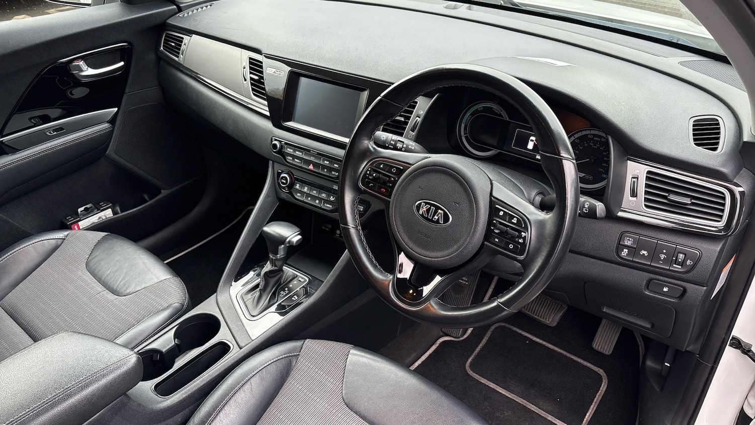 Used Kia Niro 2019 for sale - 77023316: Photo 11