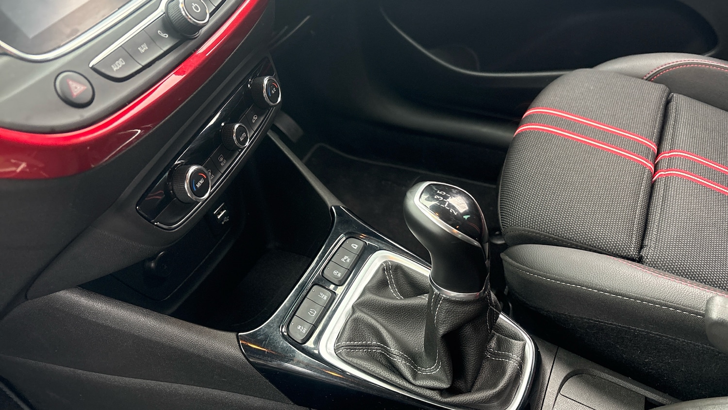 Used Vauxhall Crossland 2022 for sale - 77420163: Photo 13