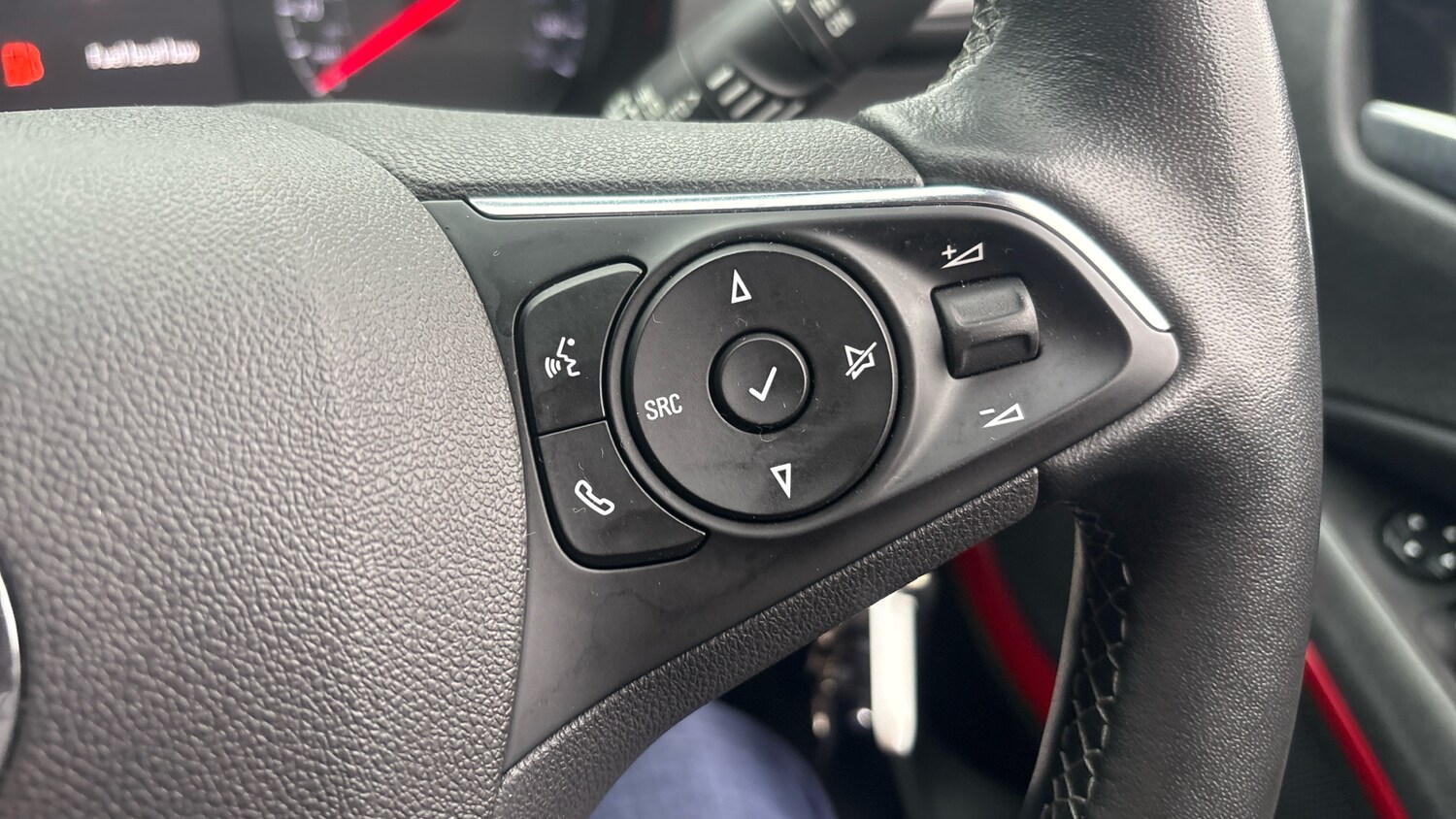 Used Vauxhall Crossland 2022 for sale - 77420163: Photo 23