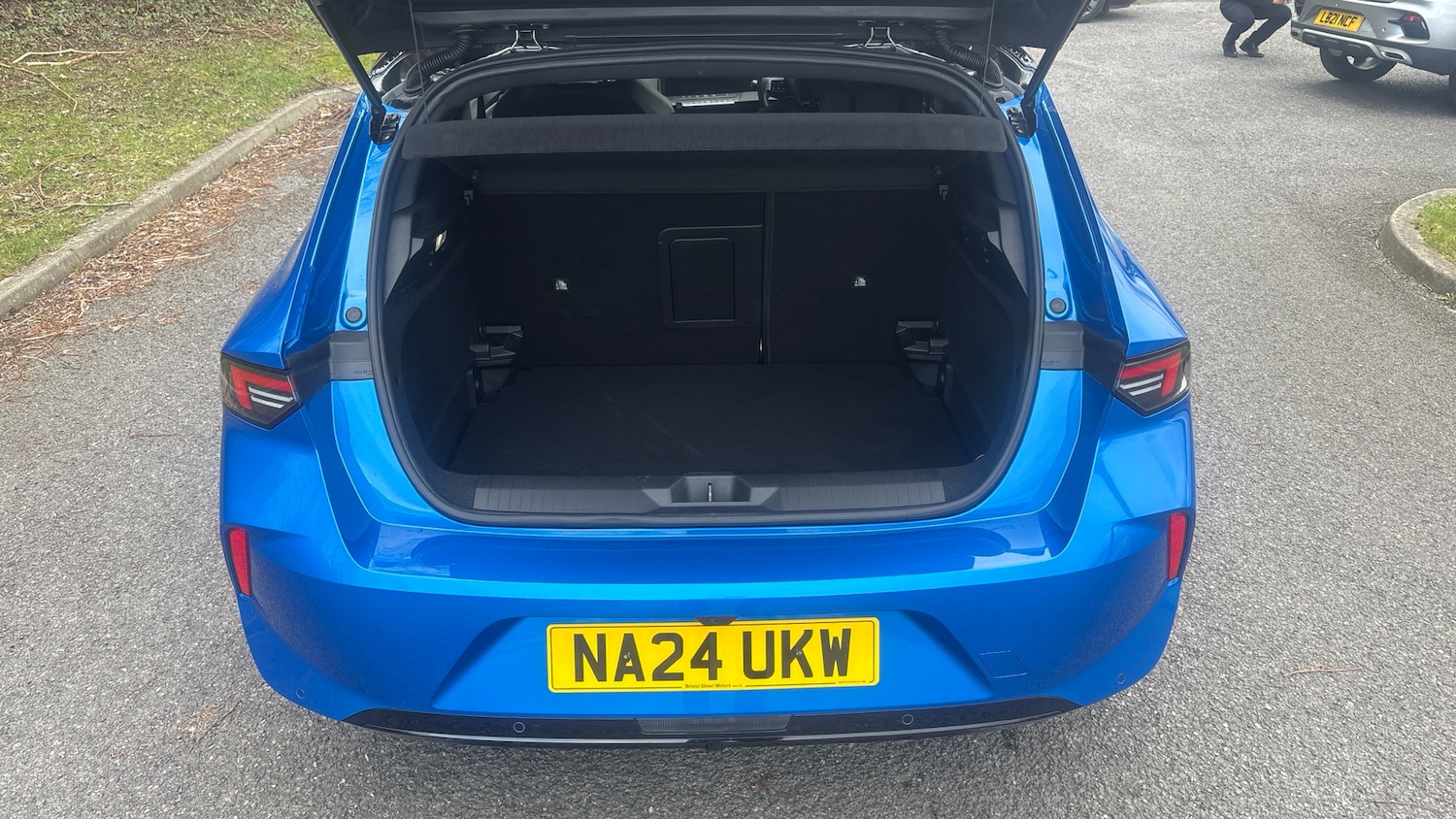 Used Vauxhall Astra 2024 for sale - 77730744: Photo 4