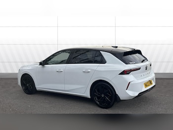 Used Vauxhall Astra 2023 for sale - 77459634: Photo