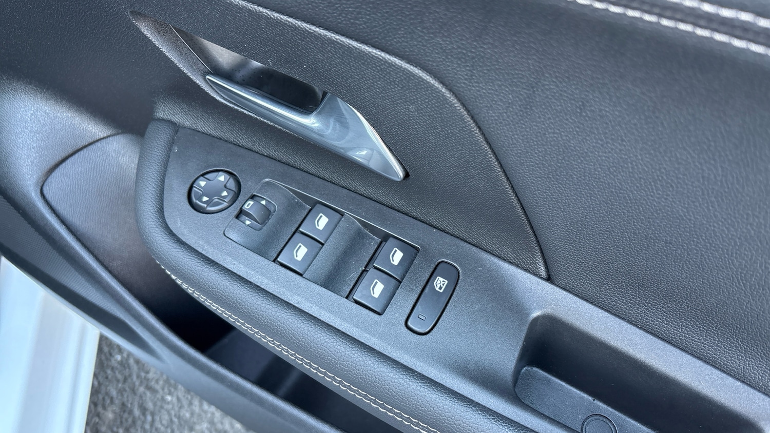 Used Vauxhall Mokka 2023 for sale - 77070792: Photo 24