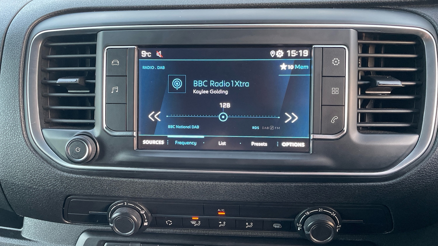 Used Peugeot Expert 2023 for sale - 76907677: Photo 15