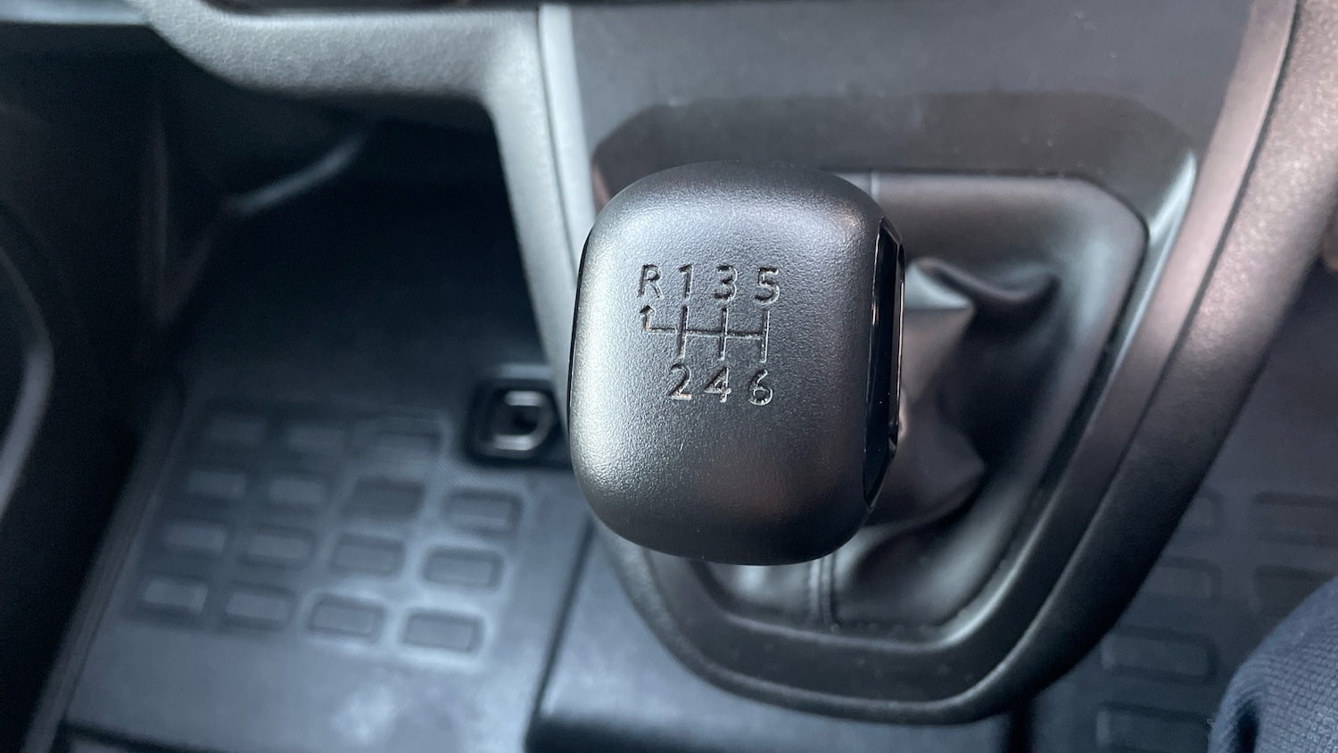 Used Peugeot Expert 2023 for sale - 76907677: Photo 27