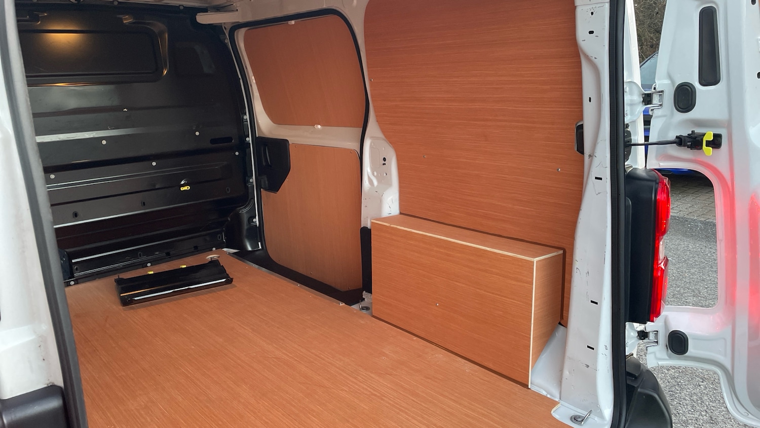 Used Peugeot Expert 2023 for sale - 76907677: Photo 36