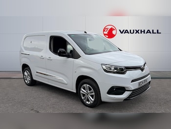 Toyota ProAce feature image