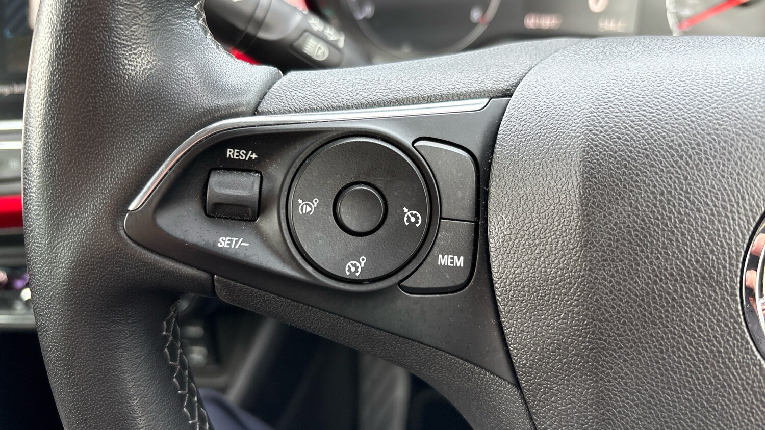 Used Vauxhall Crossland 2022 for sale - 78152910: Photo 24