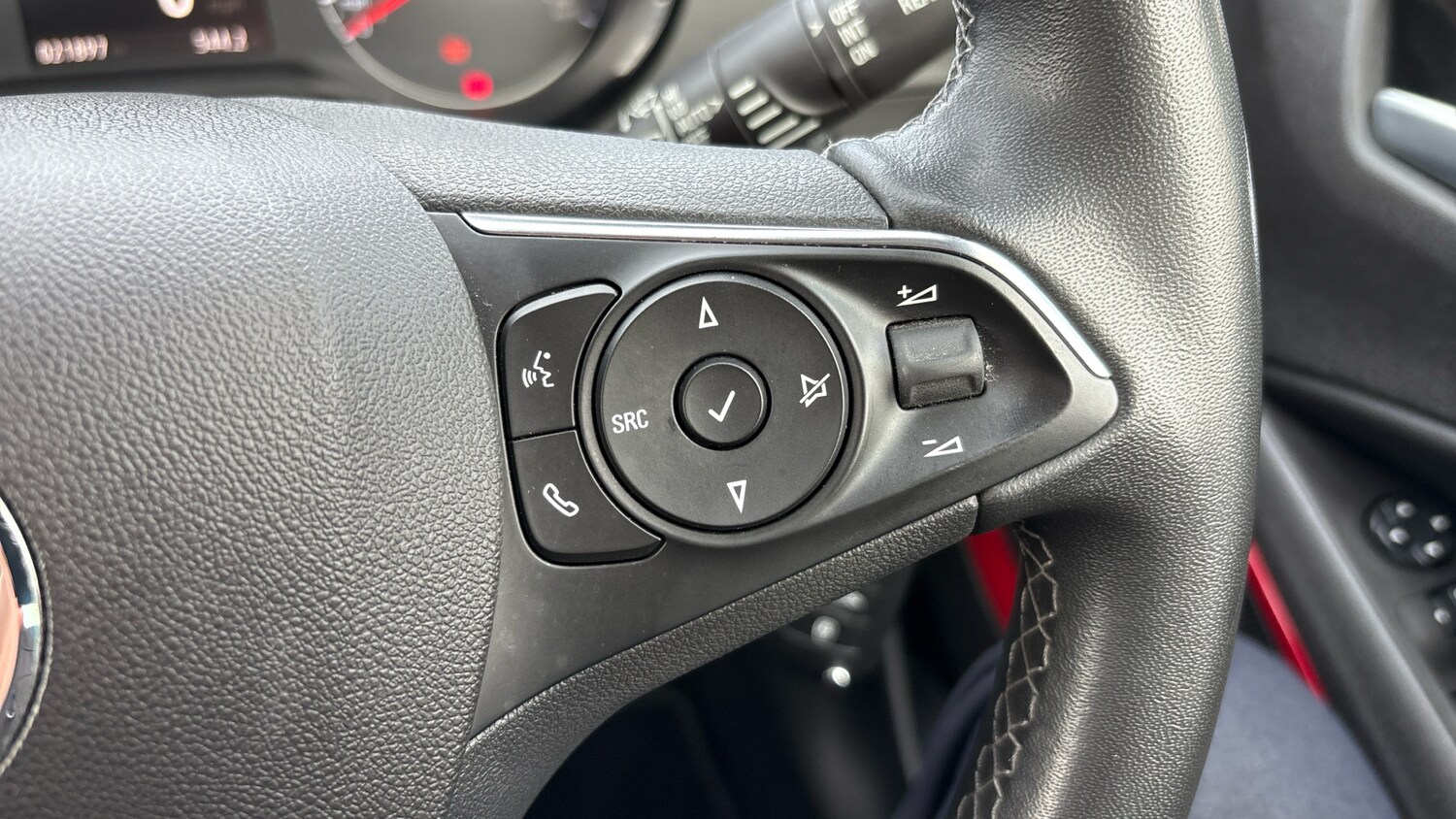 Used Vauxhall Crossland 2022 for sale - 78152910: Photo 25