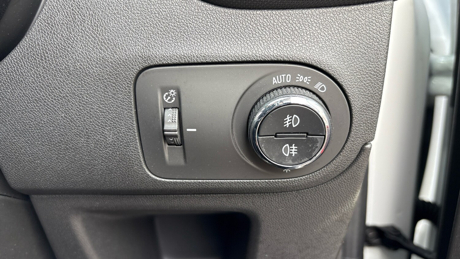 Used Vauxhall Crossland 2022 for sale - 78152910: Photo 27