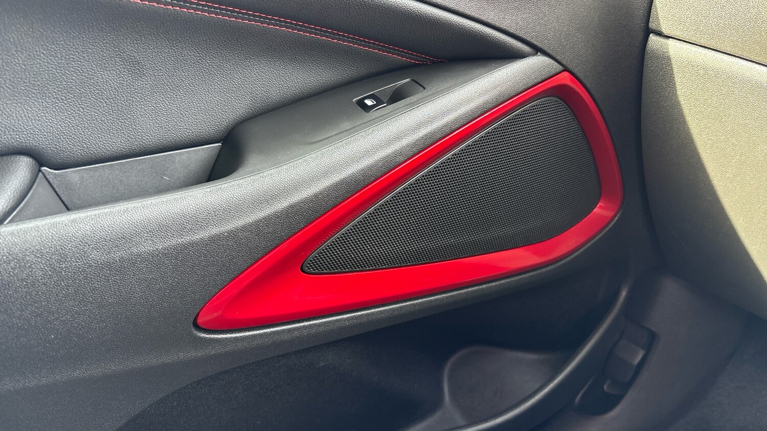 Used Vauxhall Crossland 2022 for sale - 78152910: Photo 28