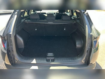 Used Hyundai TUCSON 2022 for sale - 76157043: Photo 4