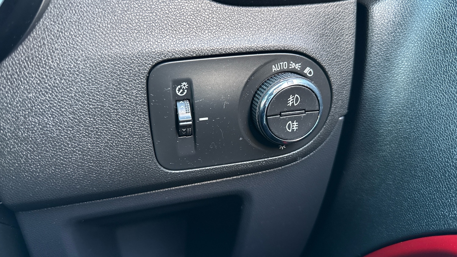 Used Vauxhall Crossland 2023 for sale - 76859700: Photo 33