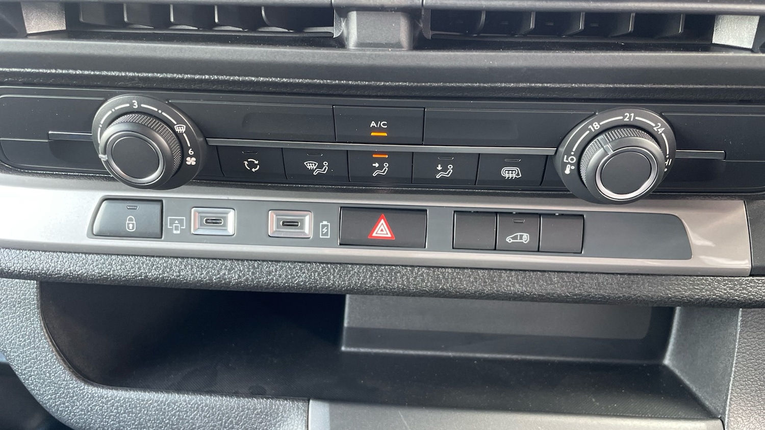 Vehicle 33